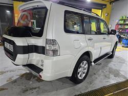 ميتسوبيشي باجيرو